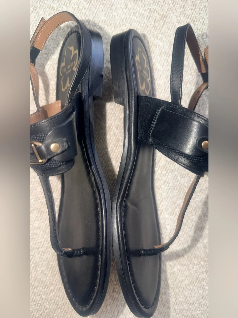 Ted Baker Black Leather Buckle Toe-Loop Sandals